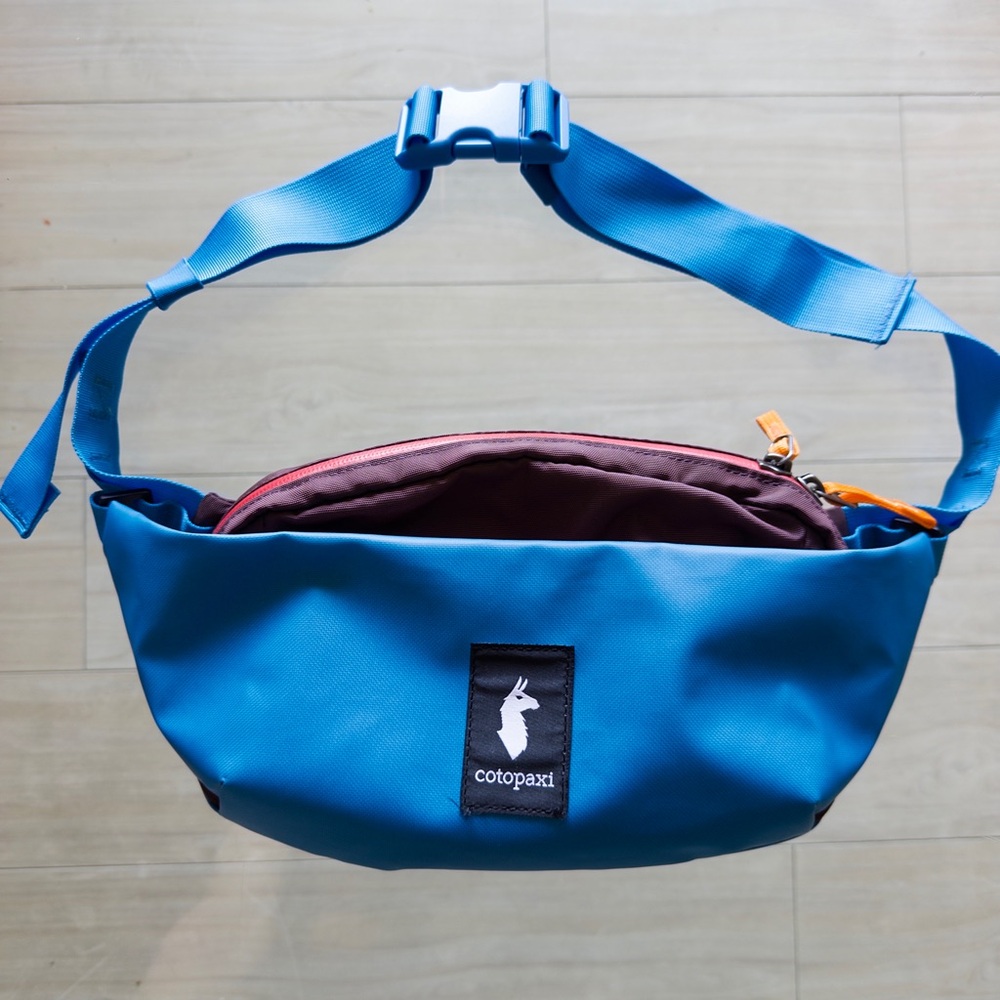 Cotopaxi Vibrant Blue and Rich Brown Belt Bag Fanny Bag